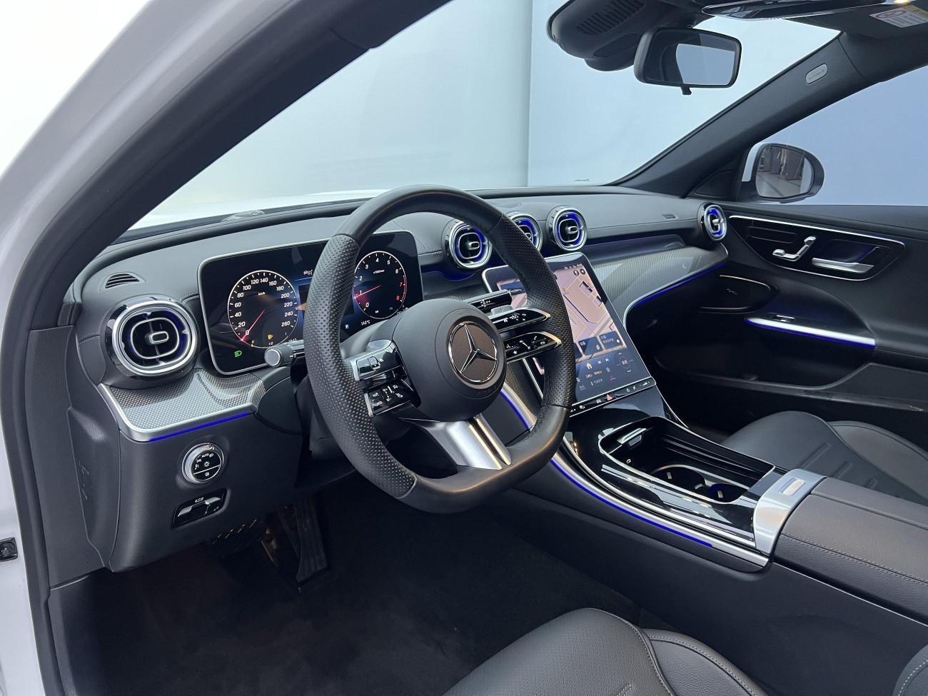 Mercedes-Benz C 260 L 2024