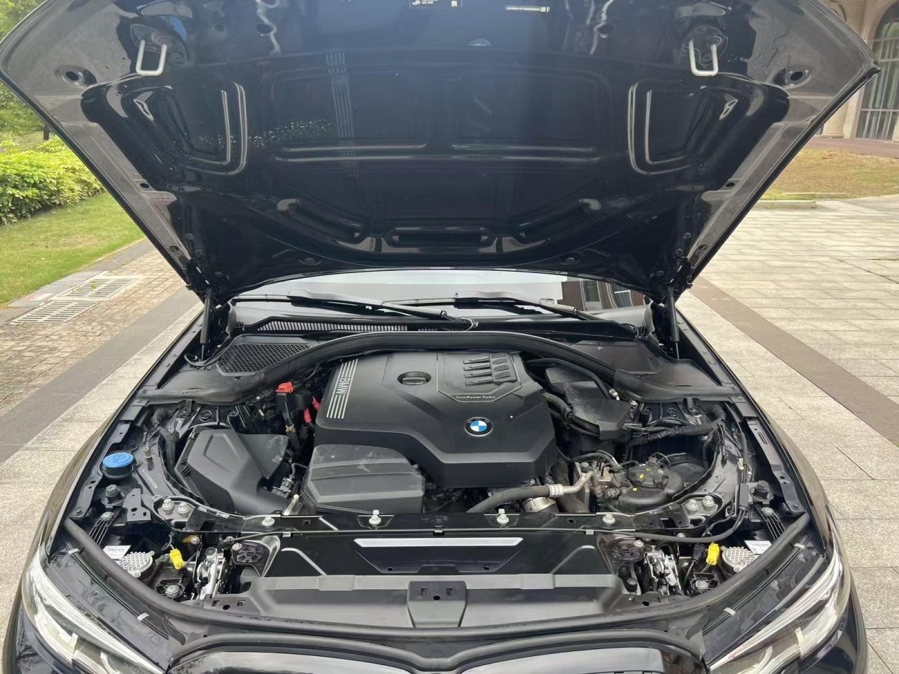 BMW 325Li 2022