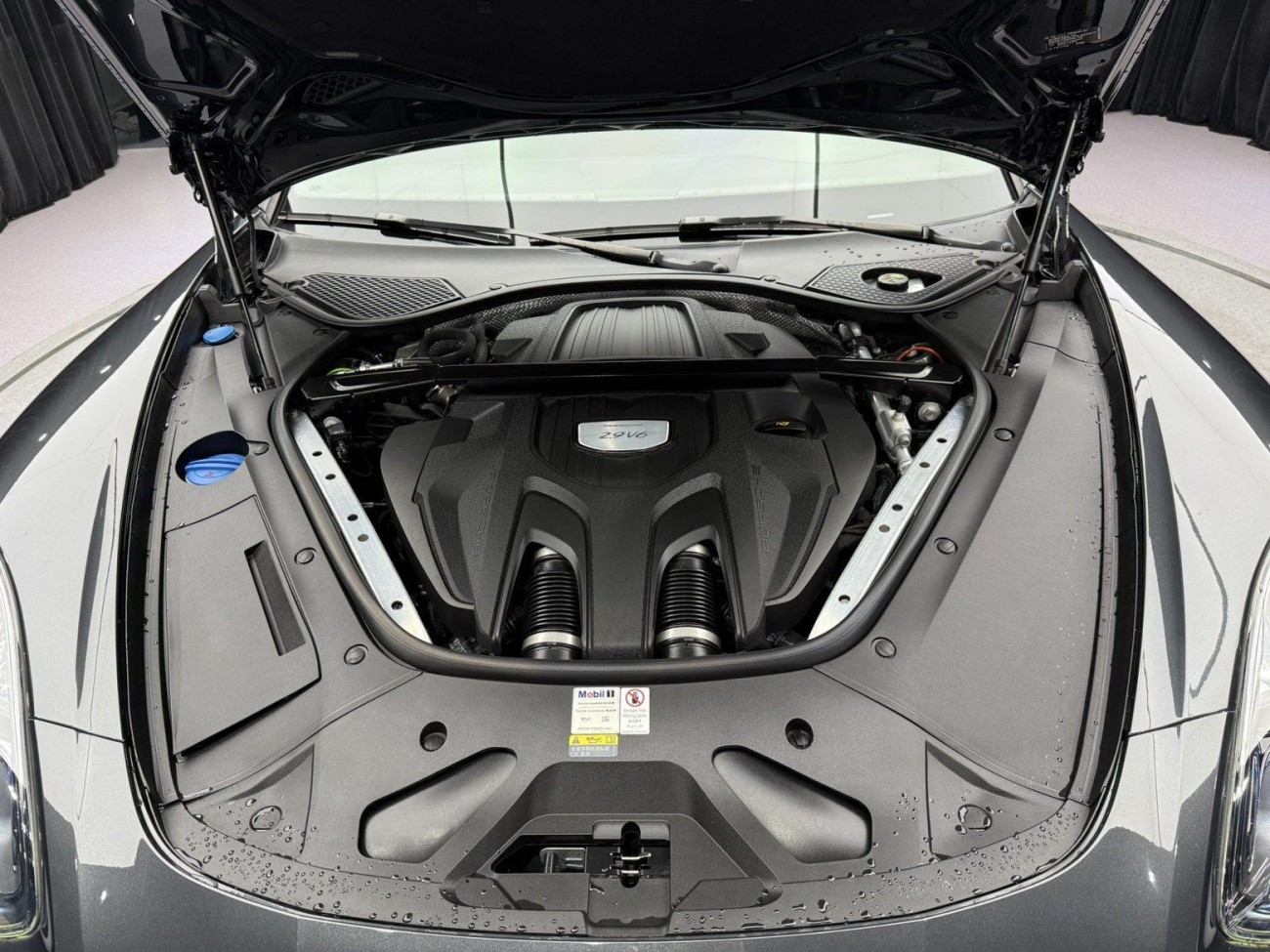 Porsche Panamera 2019
