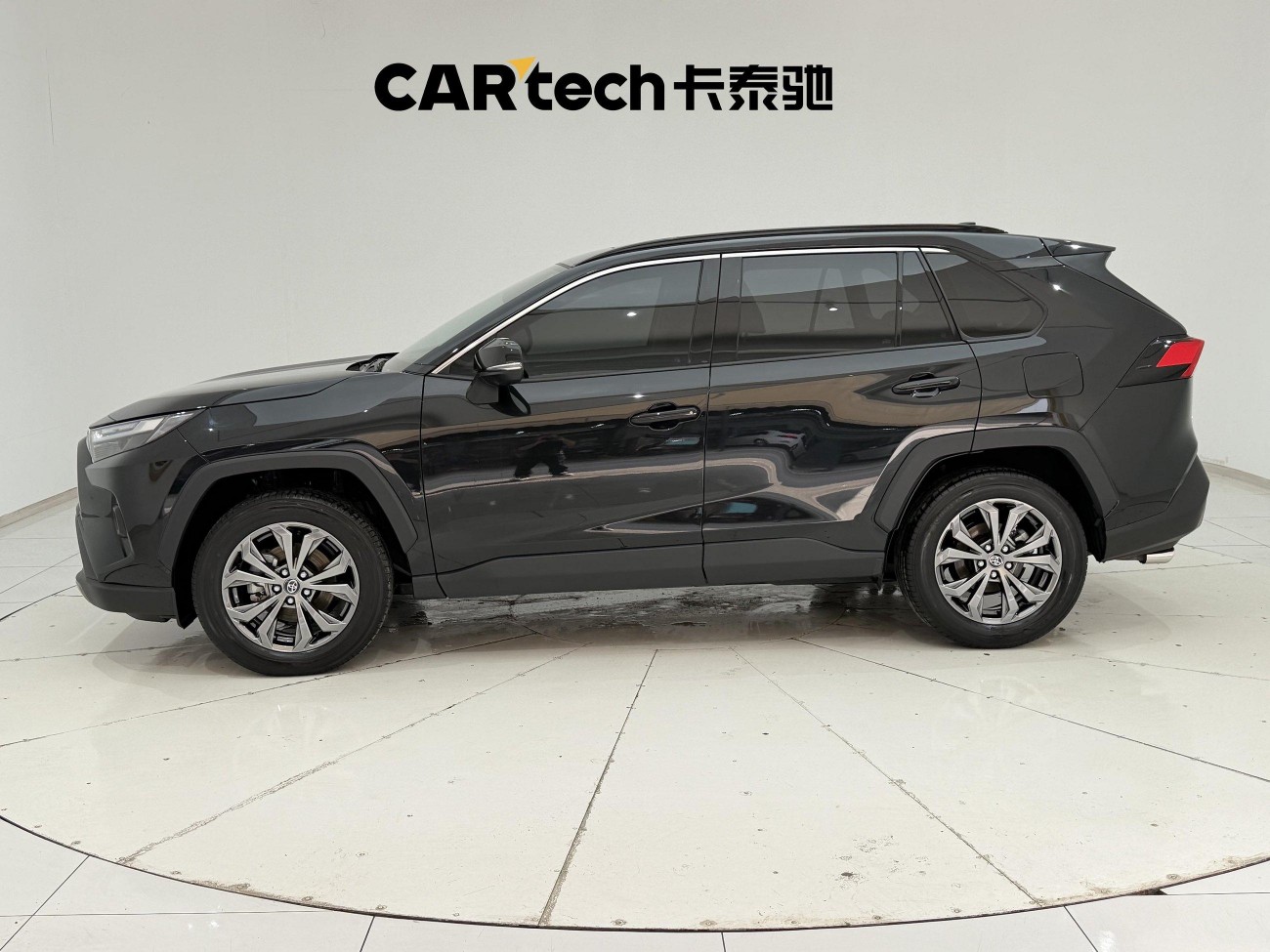 Toyota RAV4 2024