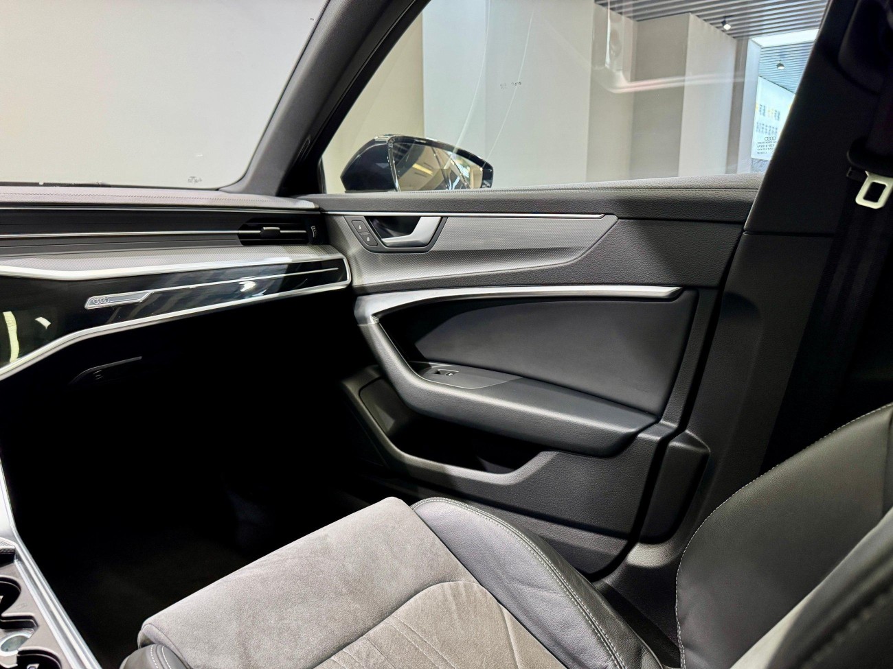 Audi A6L 45 TFSI 2022
