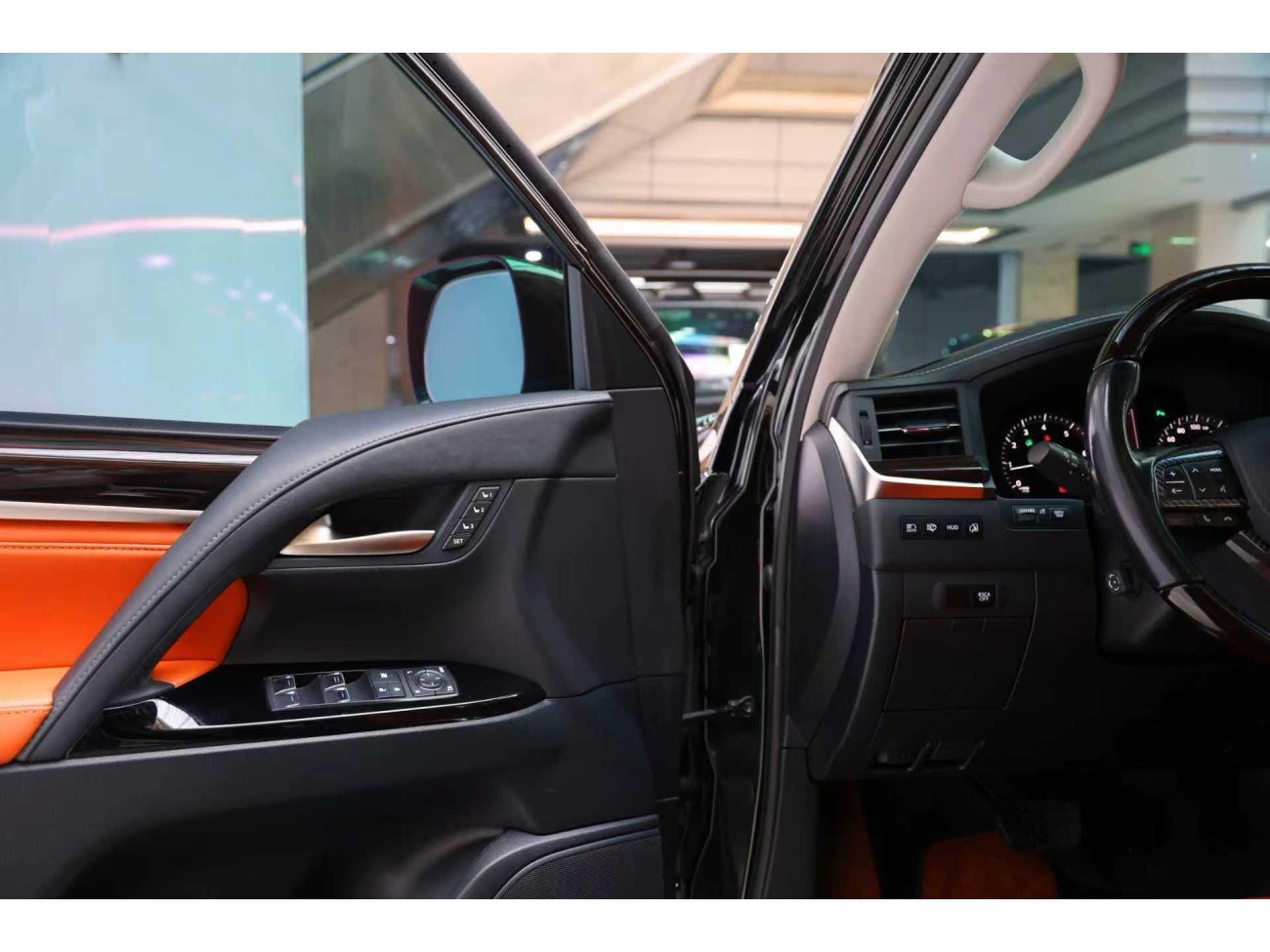 Lexus LX 570 2016