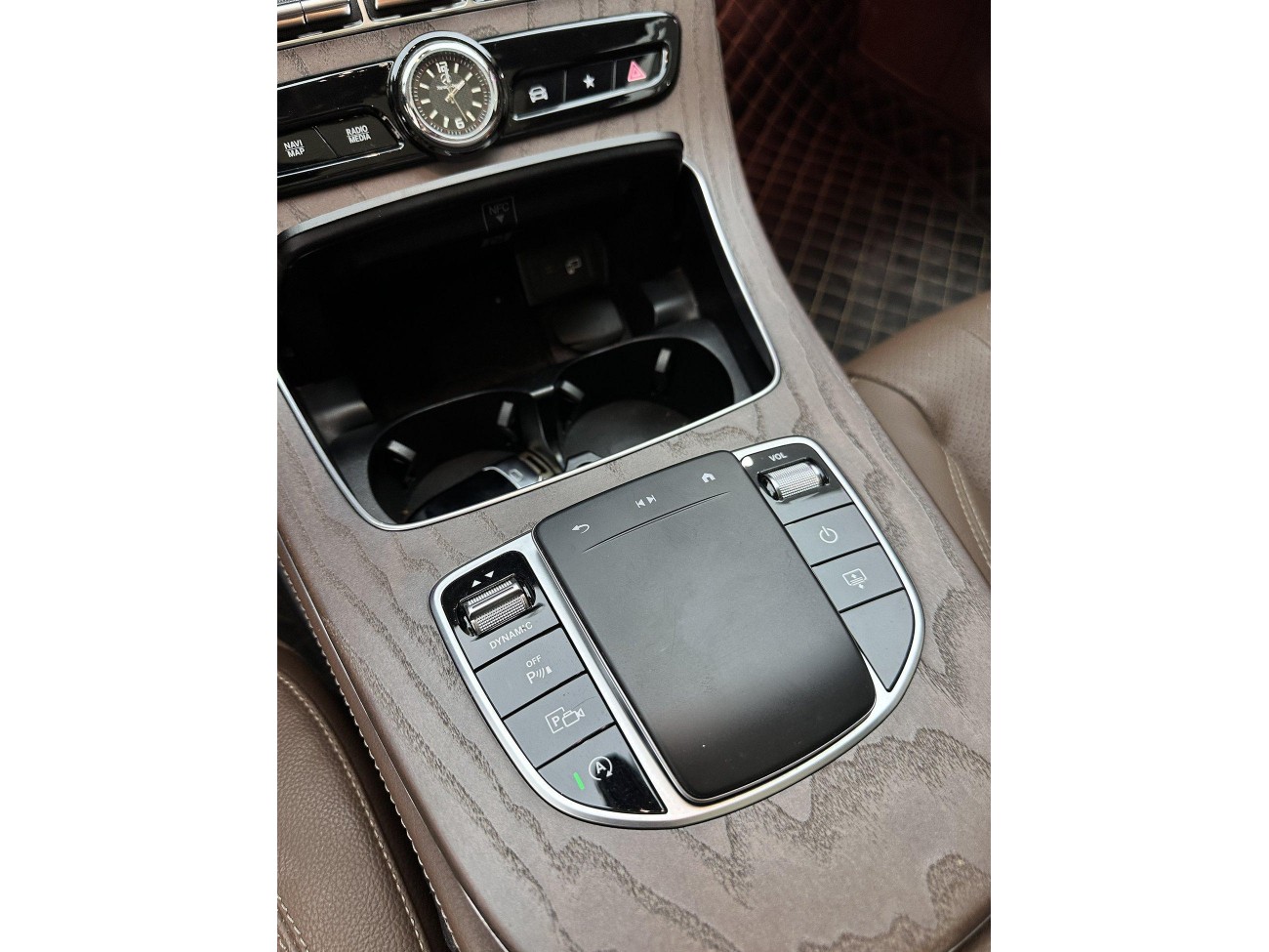 Mercedes-Benz E 300 L 2021