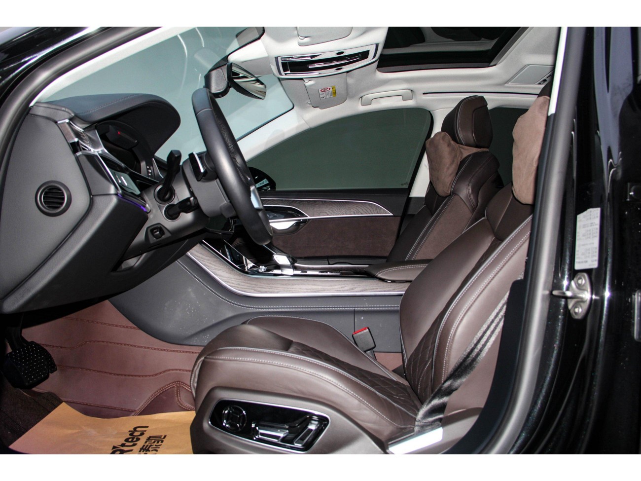 Audi A8L 50 TFSI 2023