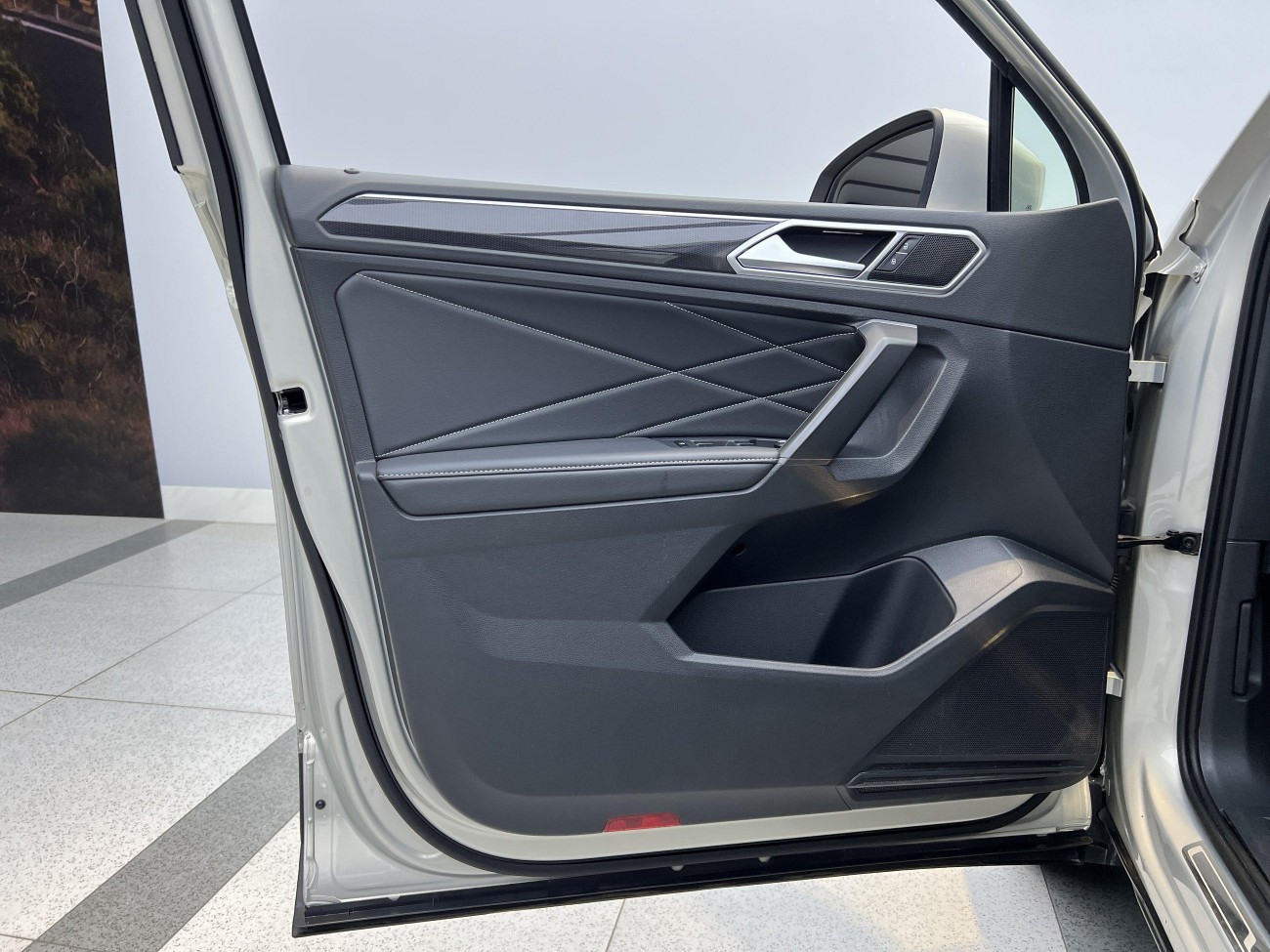 Volkswagen Tiguan L 2022