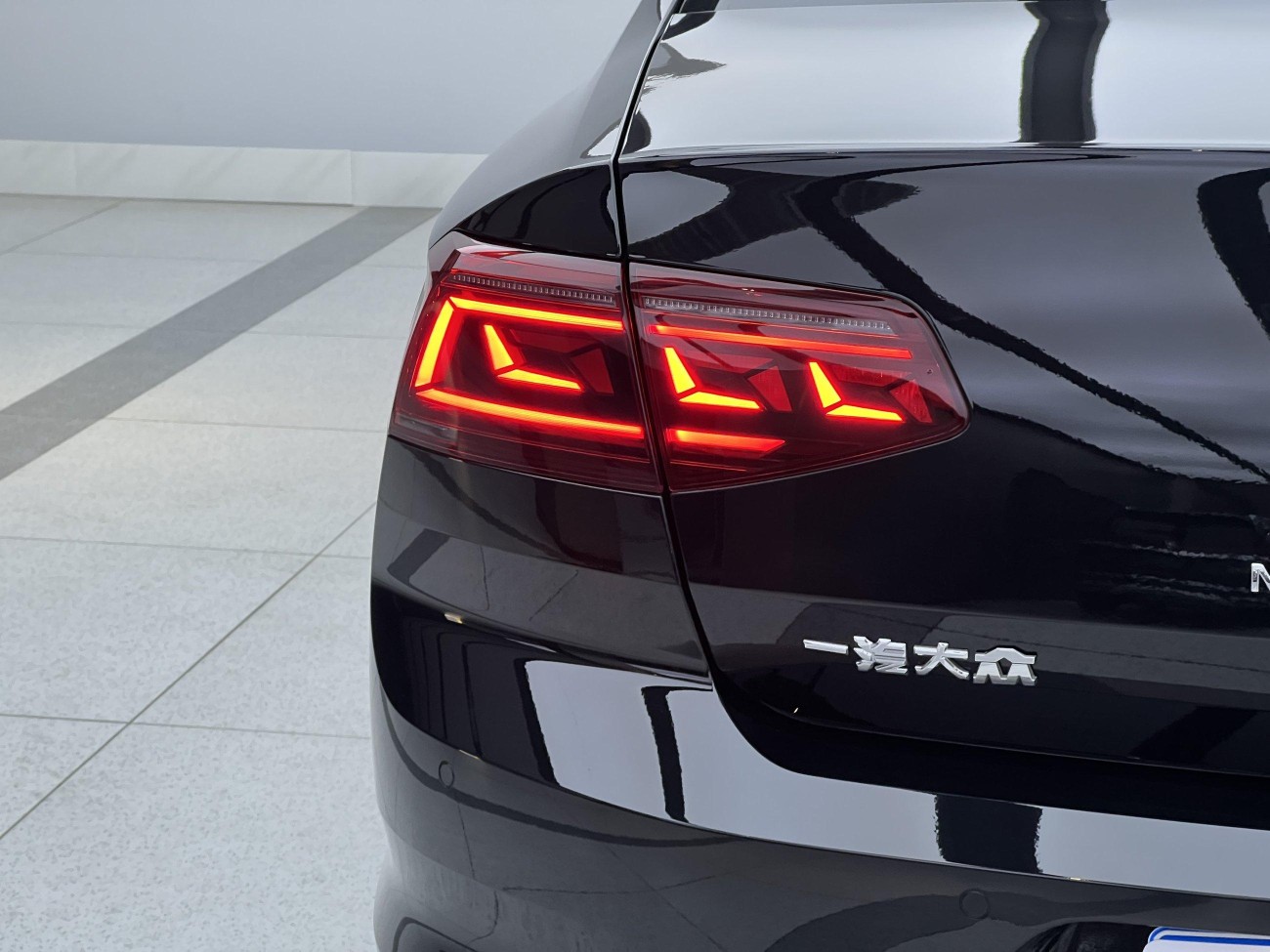 Volkswagen Magotan 2025
