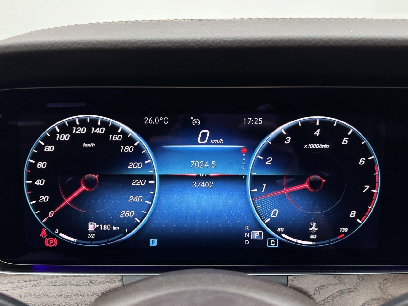 Mercedes-Benz E 300 L 2021