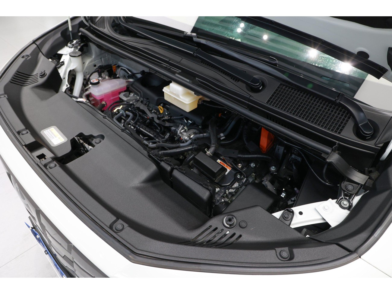 Toyota Alphard 2026