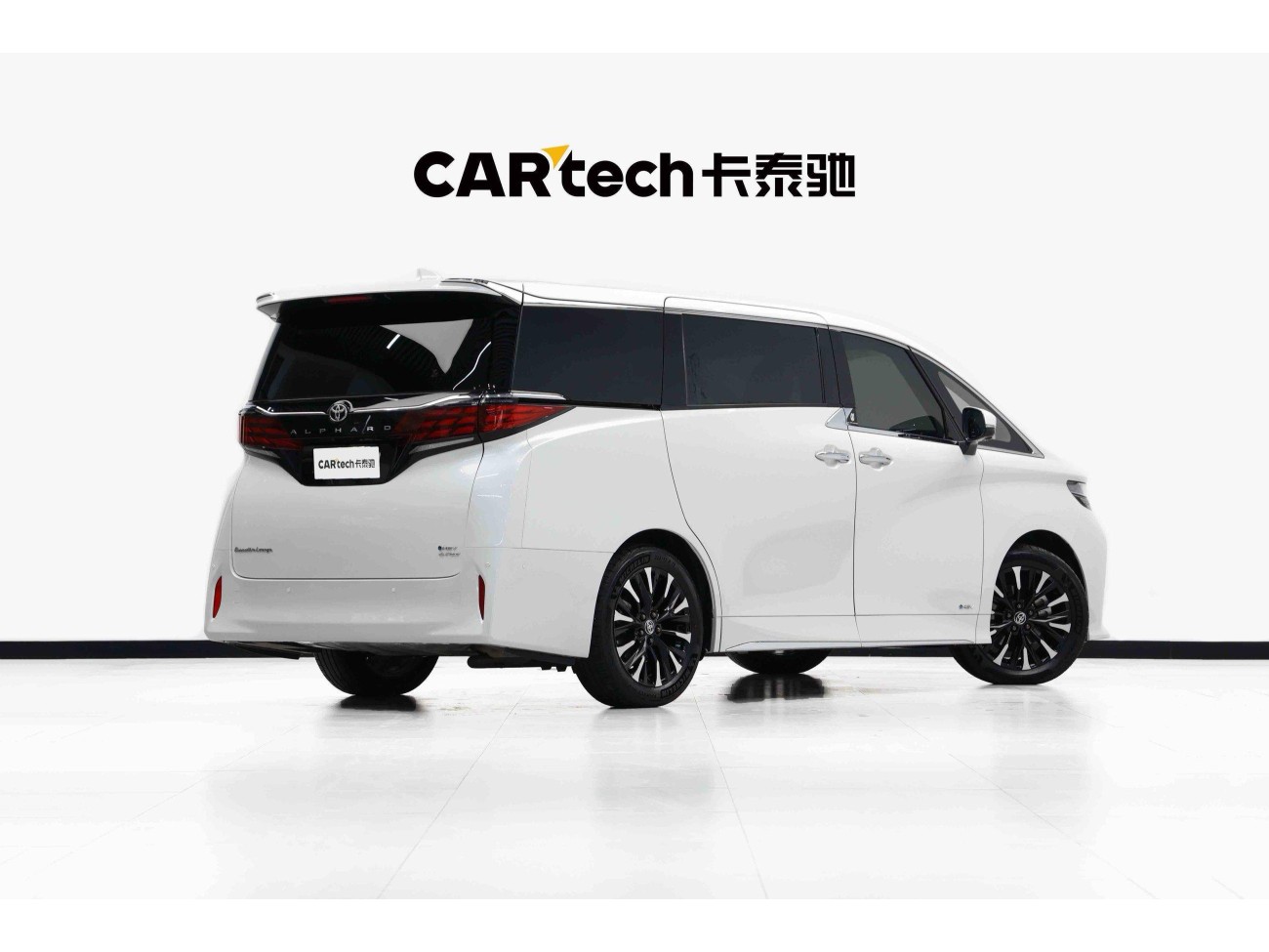 Toyota Alphard 2026
