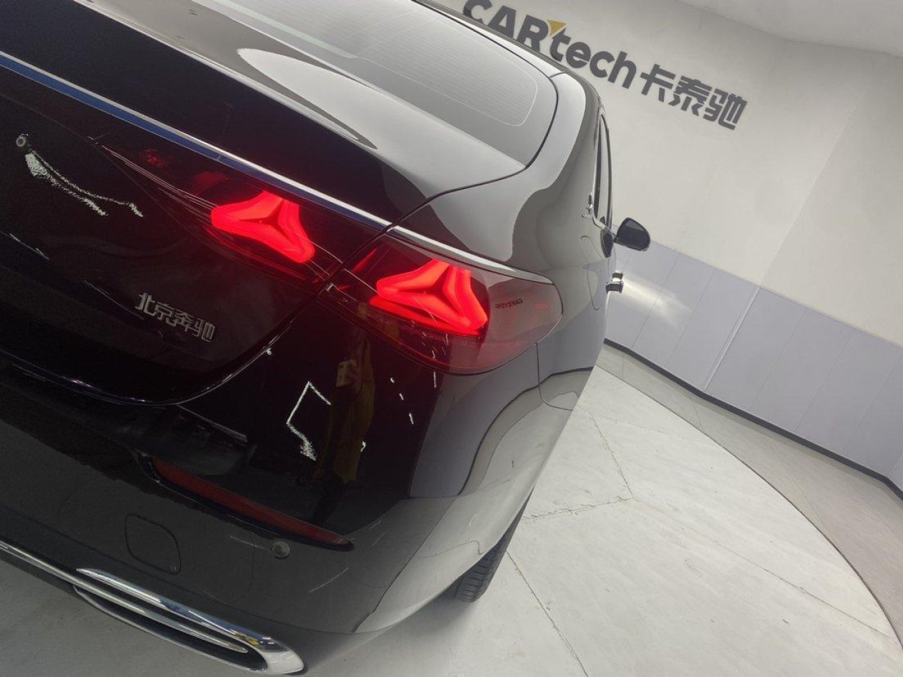 Mercedes-Benz E 260 L 2025