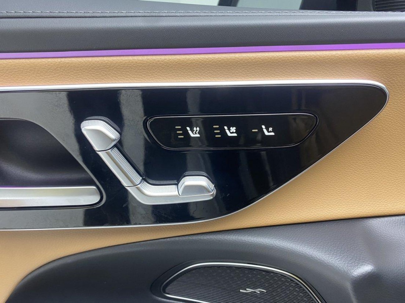 Mercedes-Benz E 260 L 2025