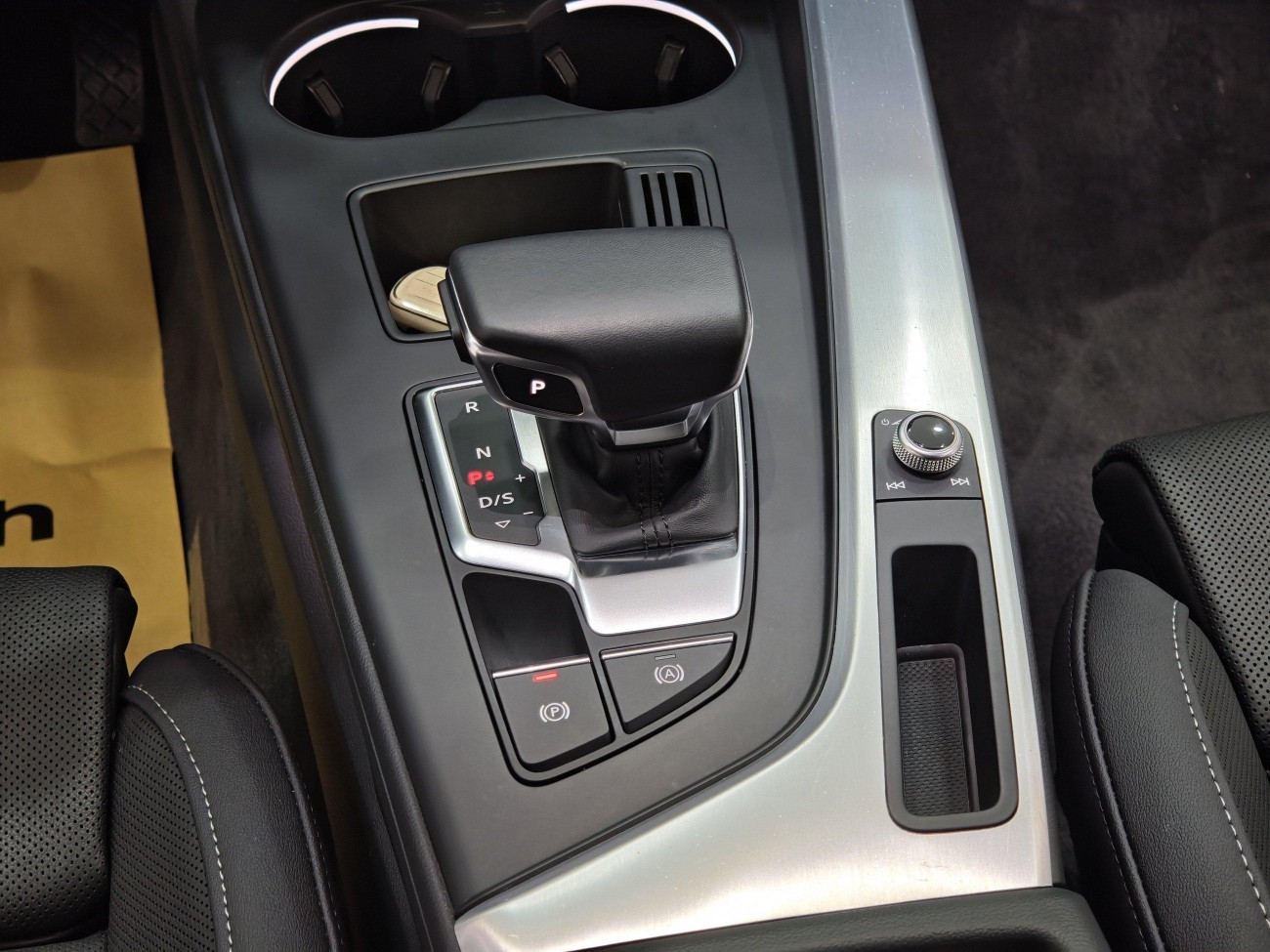 Audi A4L 40 TFSI 2024
