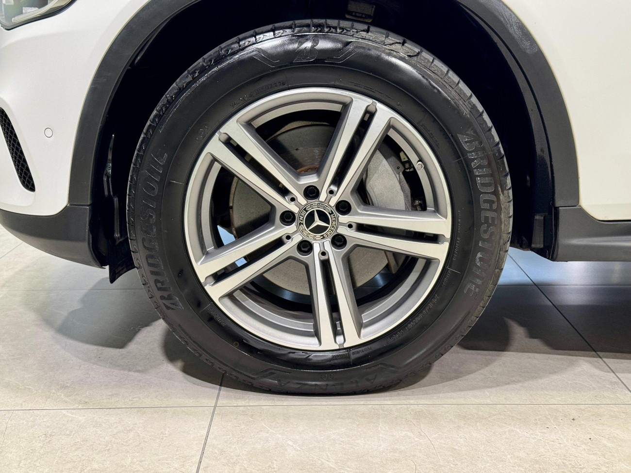 Mercedes-Benz GLC 260 L 2021