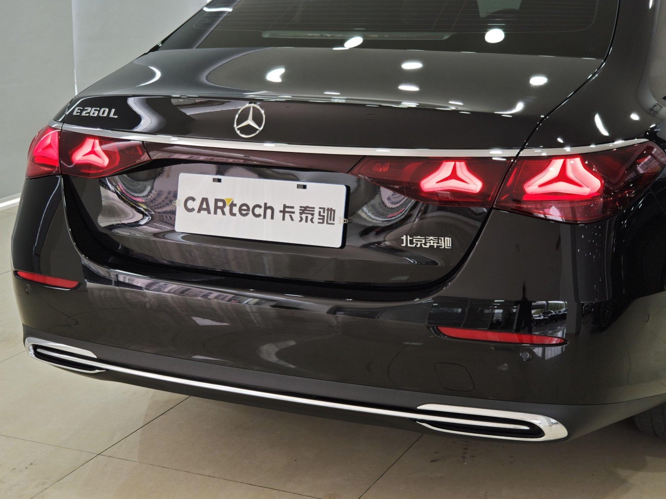 Mercedes-Benz E 260 L 2025