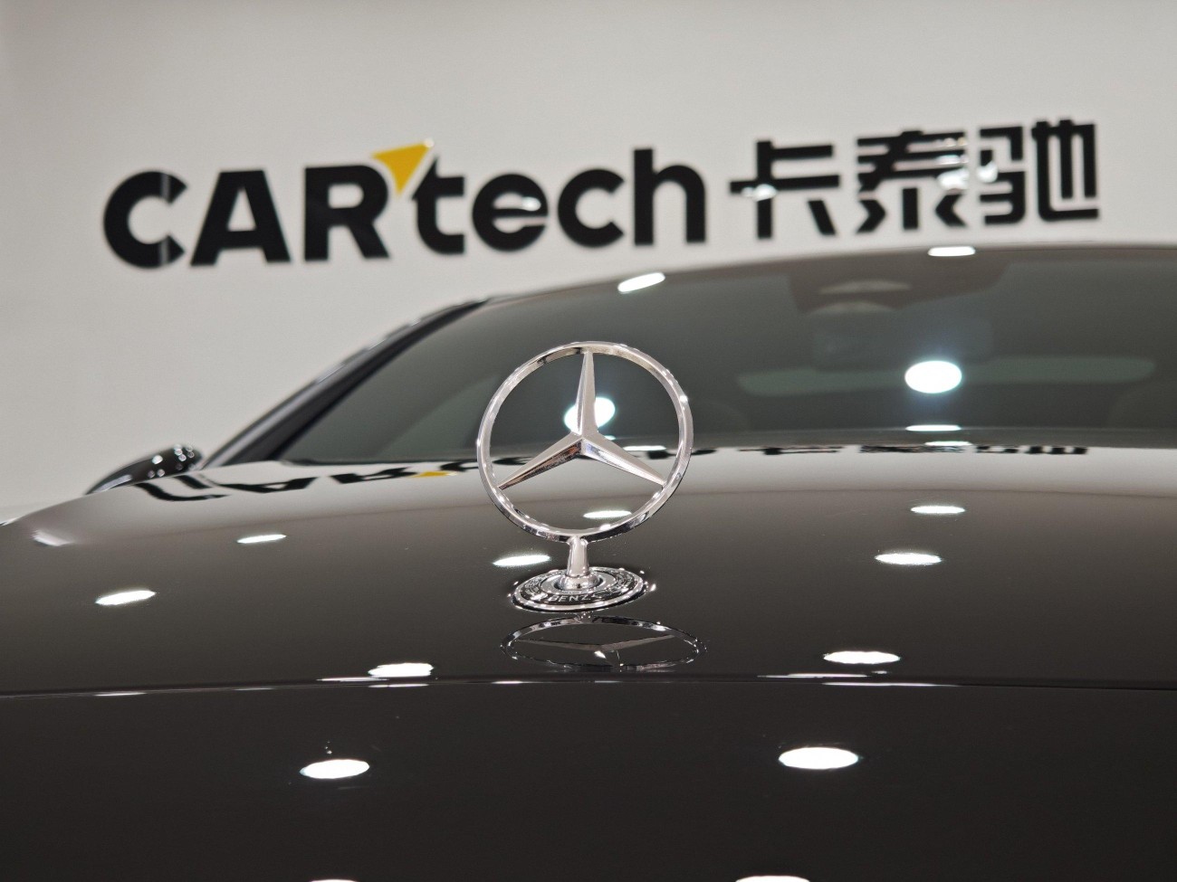 Mercedes-Benz E 260 L 2025