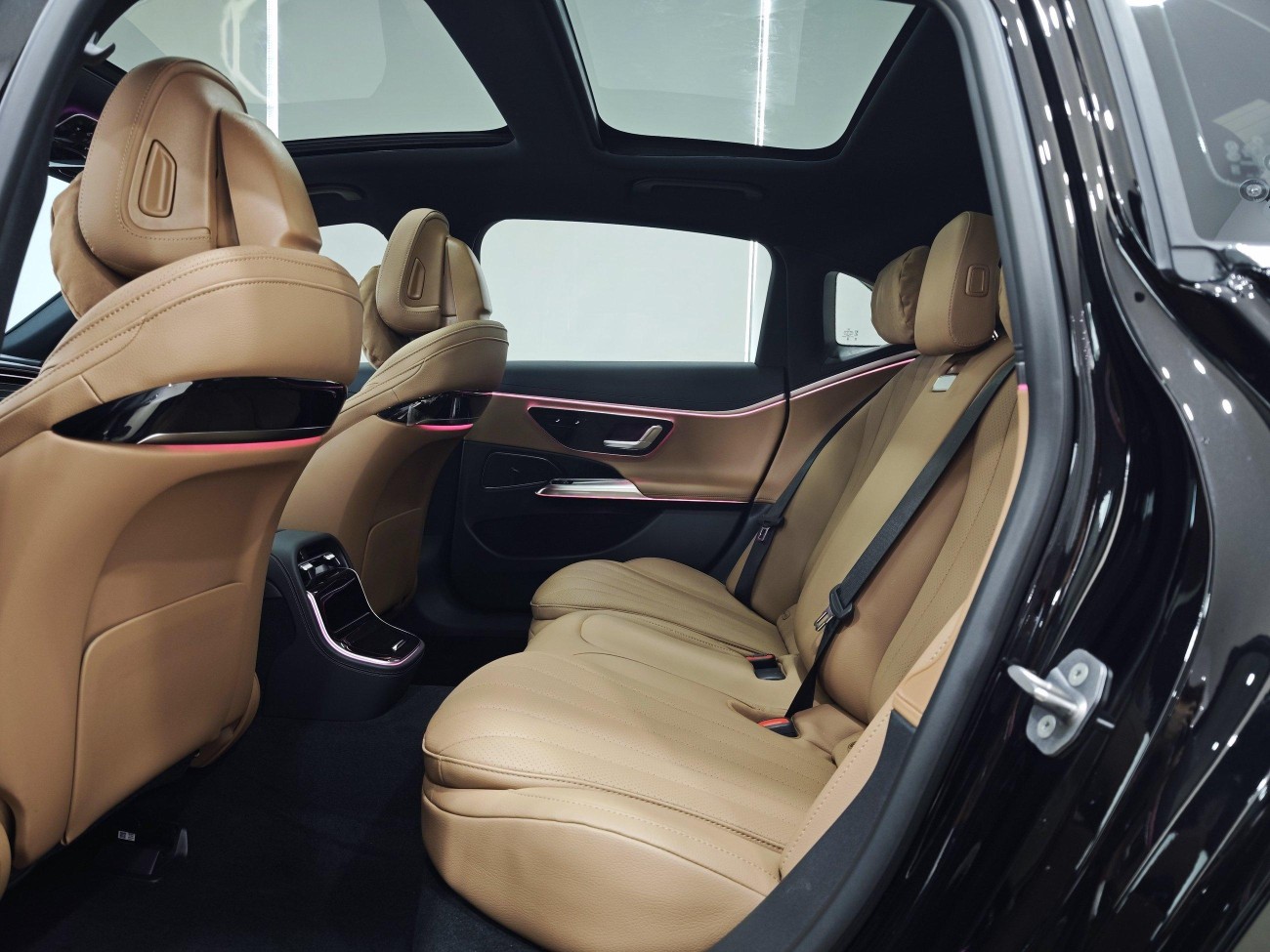 Mercedes-Benz E 260 L 2025