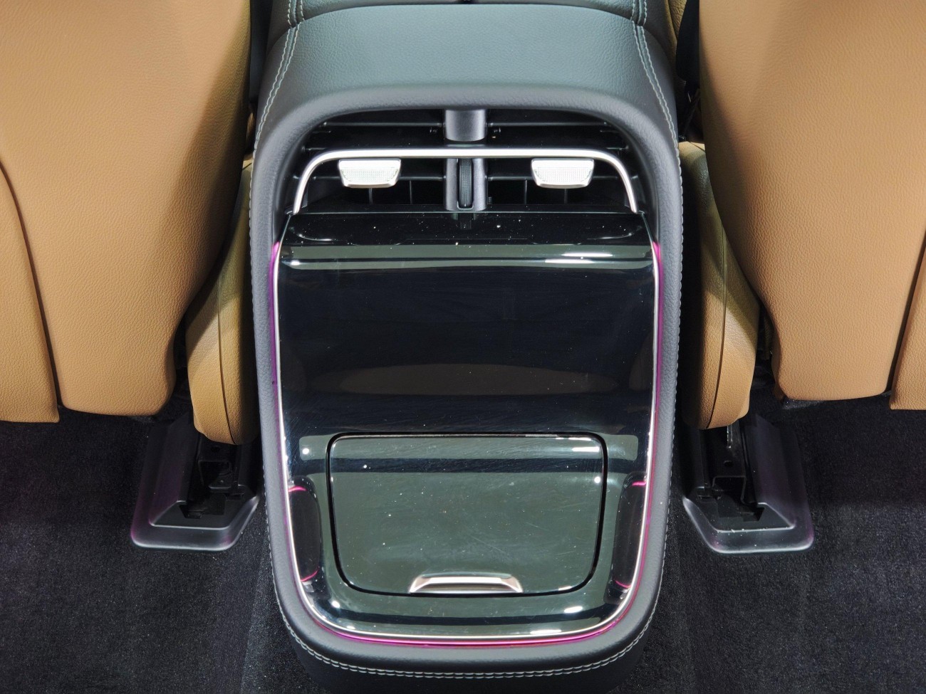 Mercedes-Benz E 260 L 2025