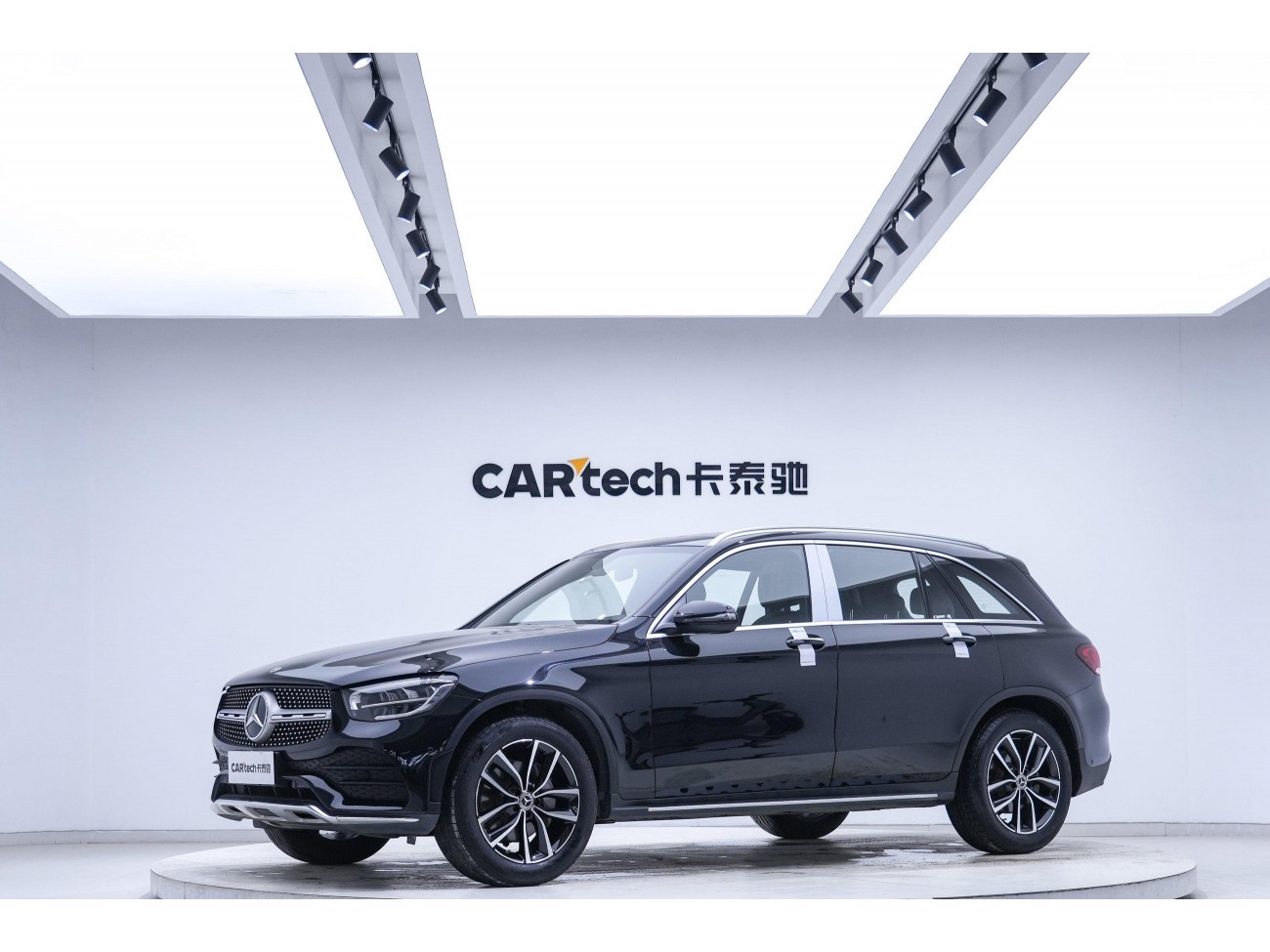 Mercedes-Benz GLC 260 L 2020