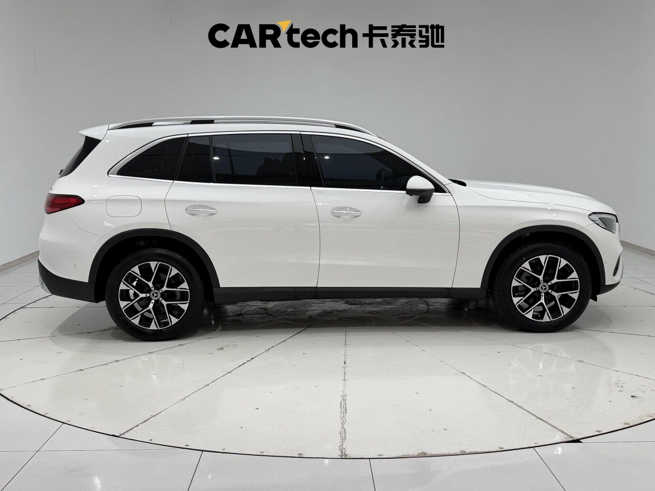 Mercedes-Benz GLC 260 L 2023