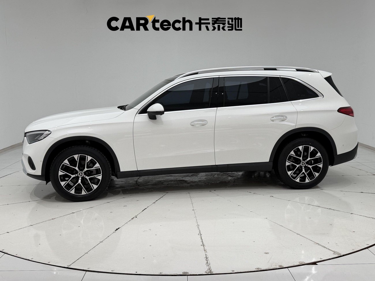 Mercedes-Benz GLC 260 L 2023