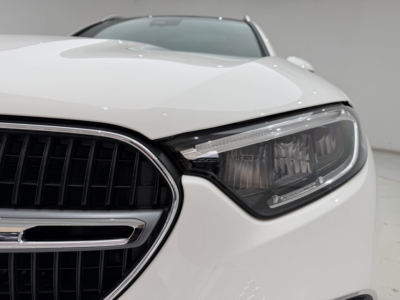 Mercedes-Benz GLC 260 L 2023
