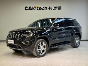 Jeep Grand Cherokee 2021