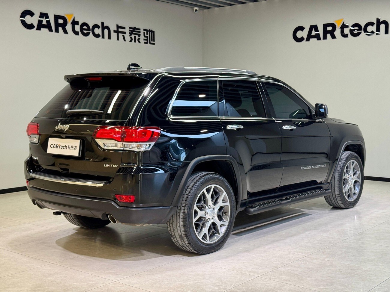 Jeep Grand Cherokee 2021