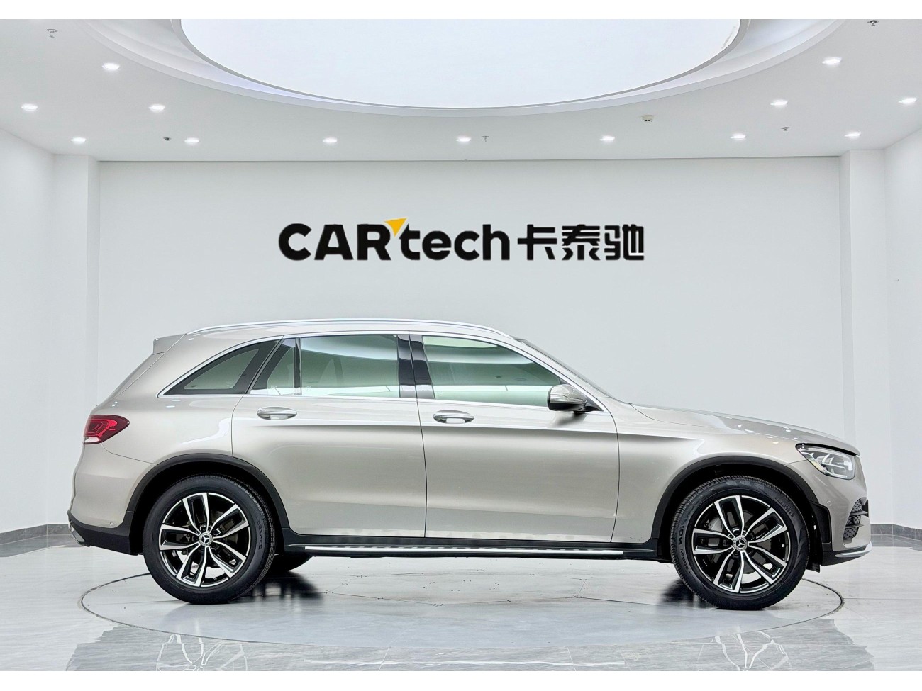 Mercedes-Benz GLC 300 L 2019
