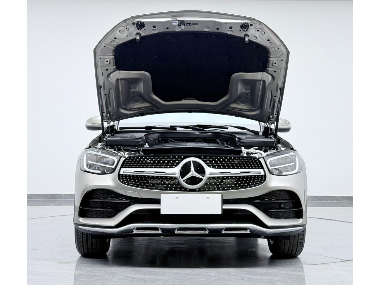 Mercedes-Benz GLC 300 L 2019