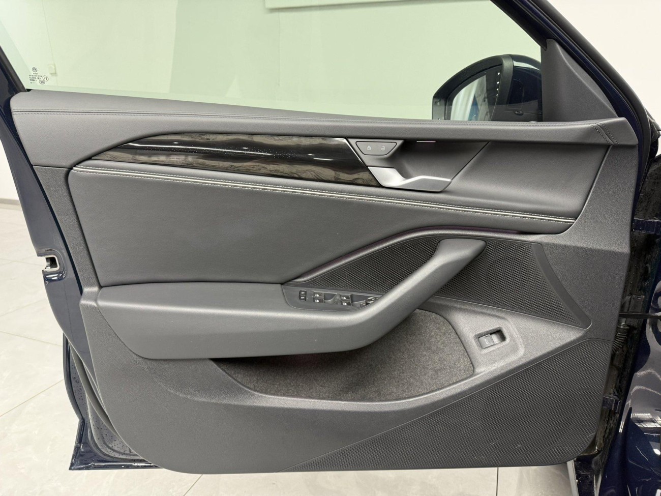 Volkswagen Magotan 2024