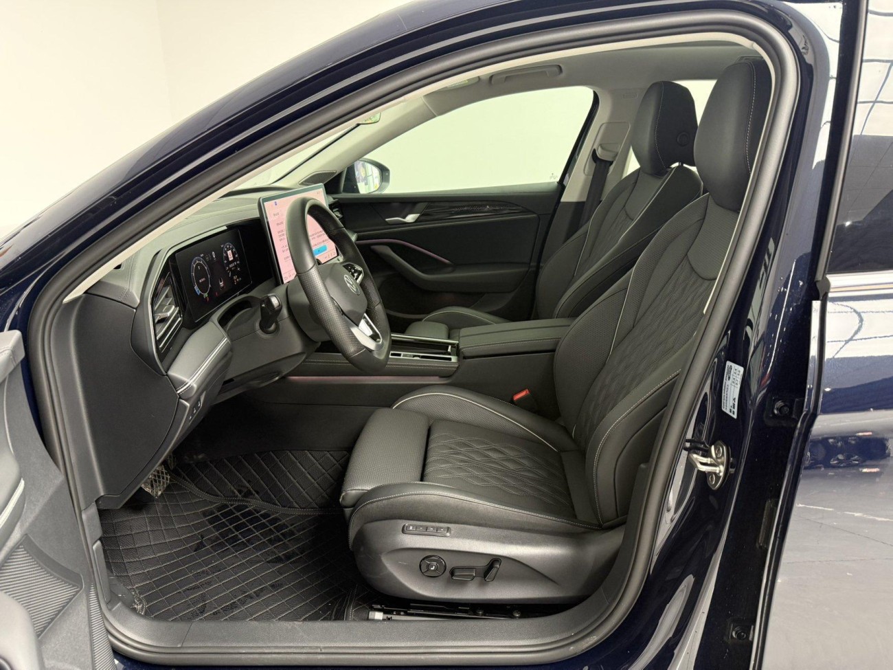 Volkswagen Magotan 2024