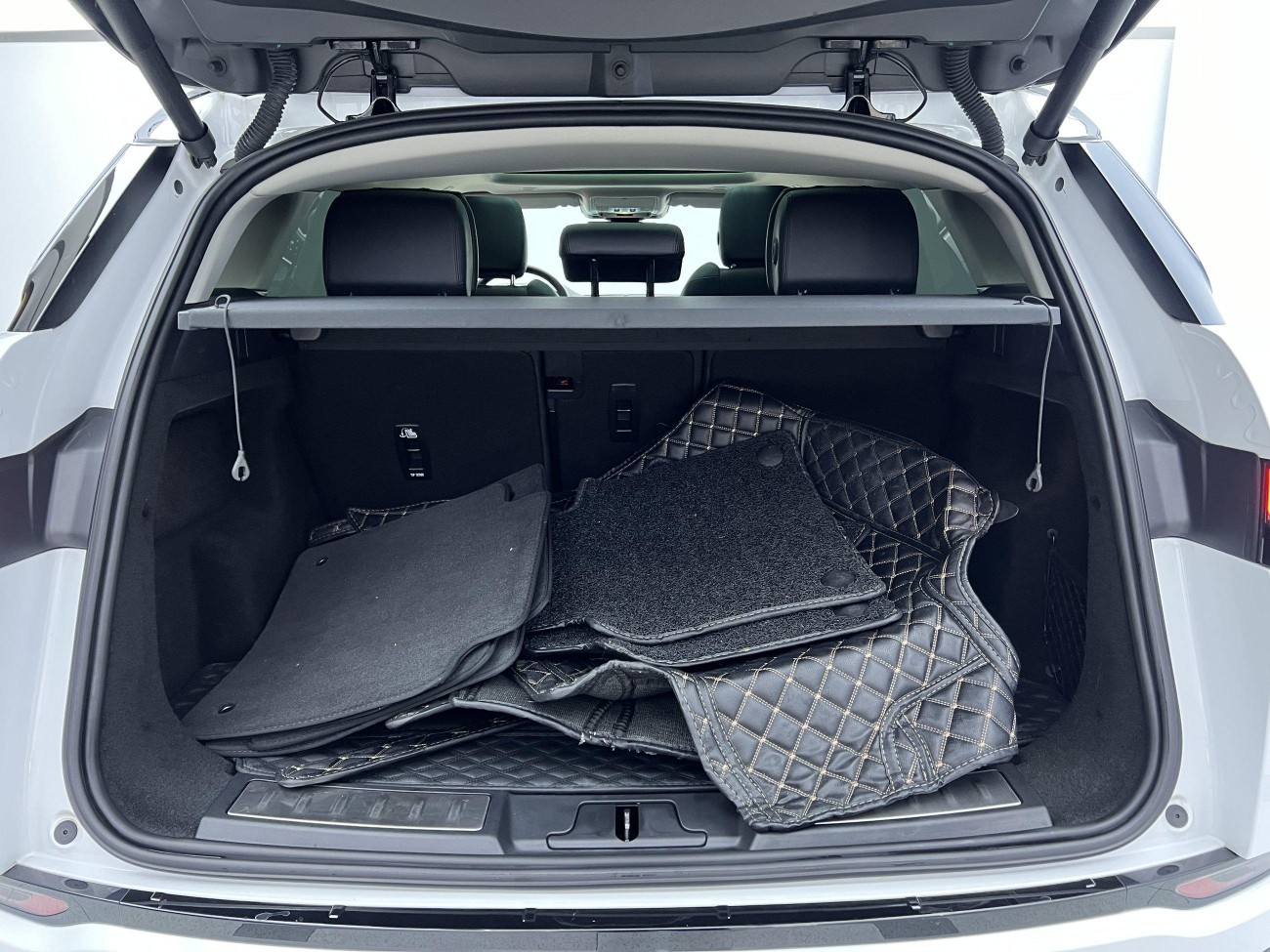 Land Rover Range Rover 2023