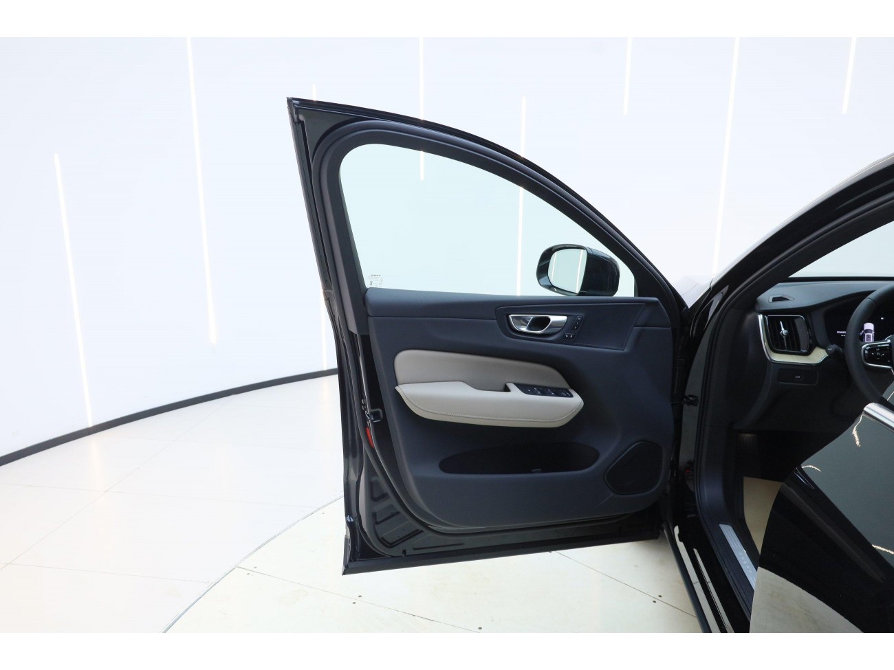 Volvo XC60 2026