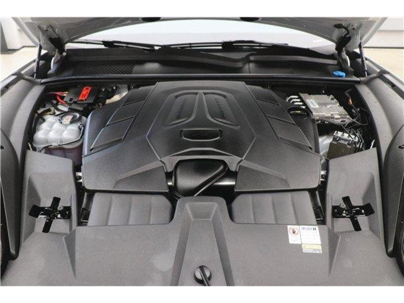 Porsche Cayenne 2023