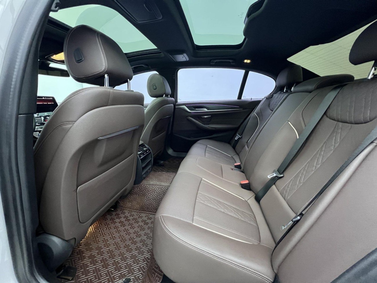 BMW 530Li 2021