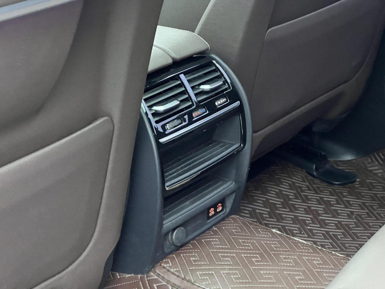 BMW 530Li 2021