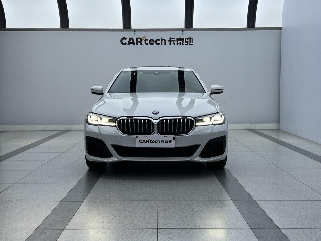 BMW 530Li 2021