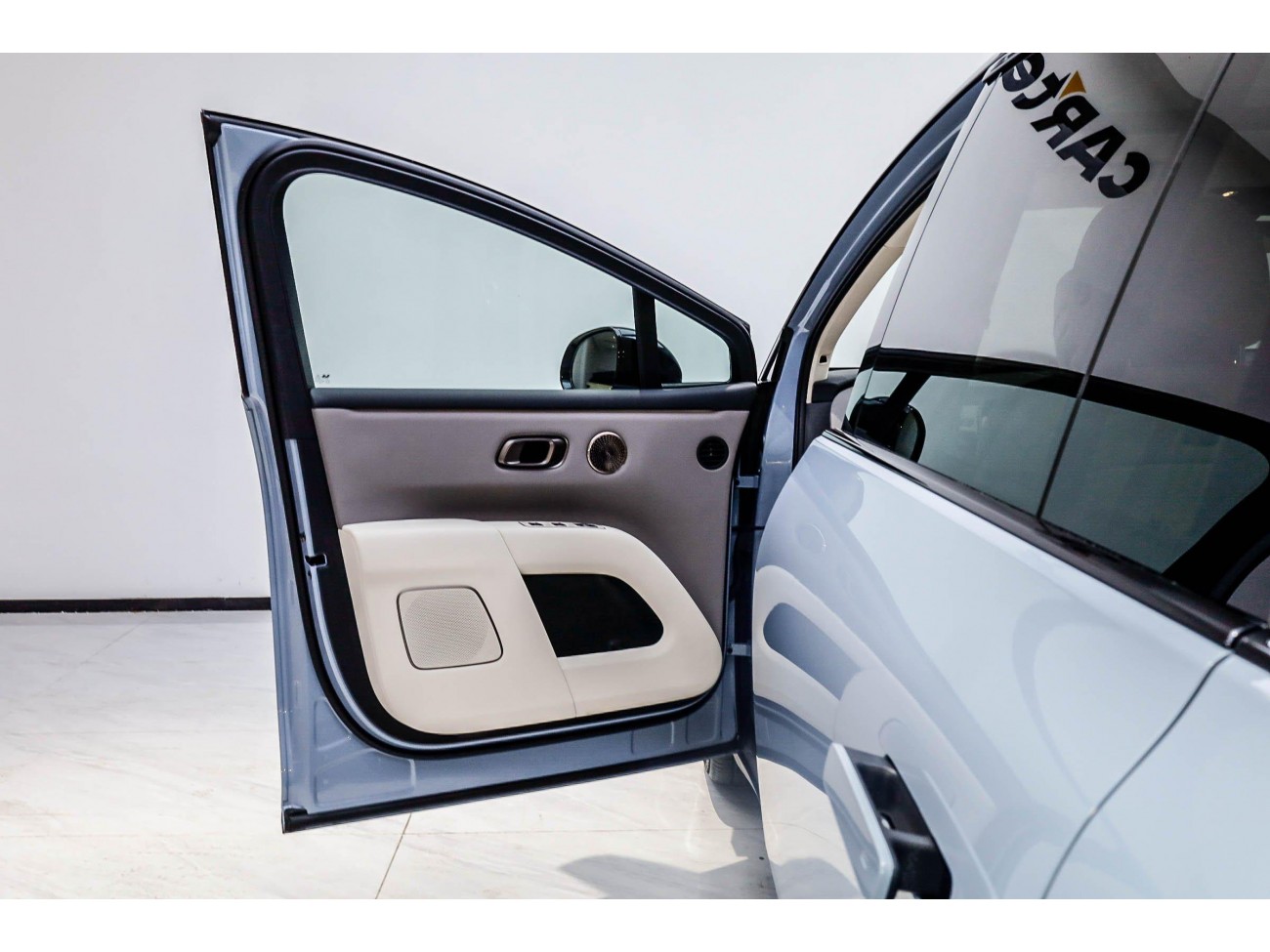 Li Auto i8 2025