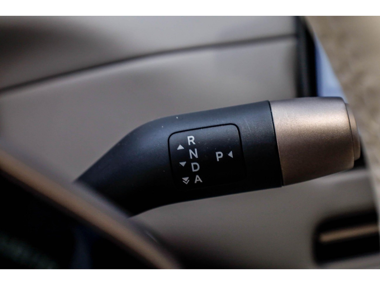 Li Auto i8 2025