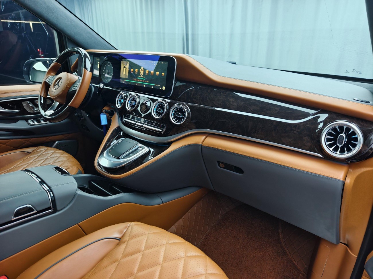 Mercedes-Benz 2023 2023