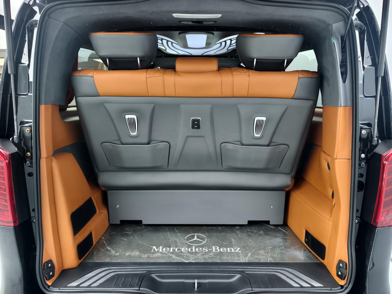 Mercedes-Benz 2023 2023