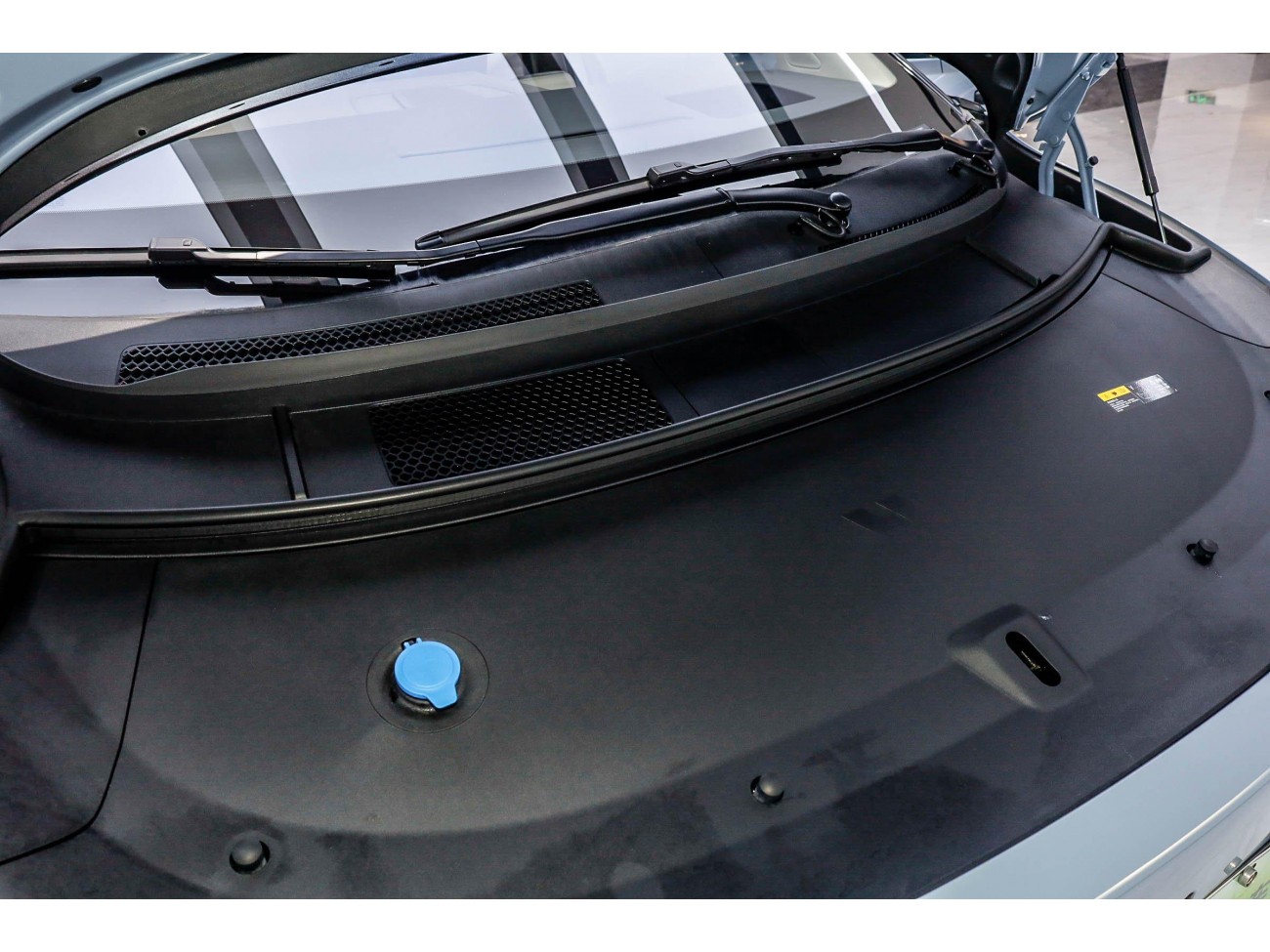 Li Auto i8 2025