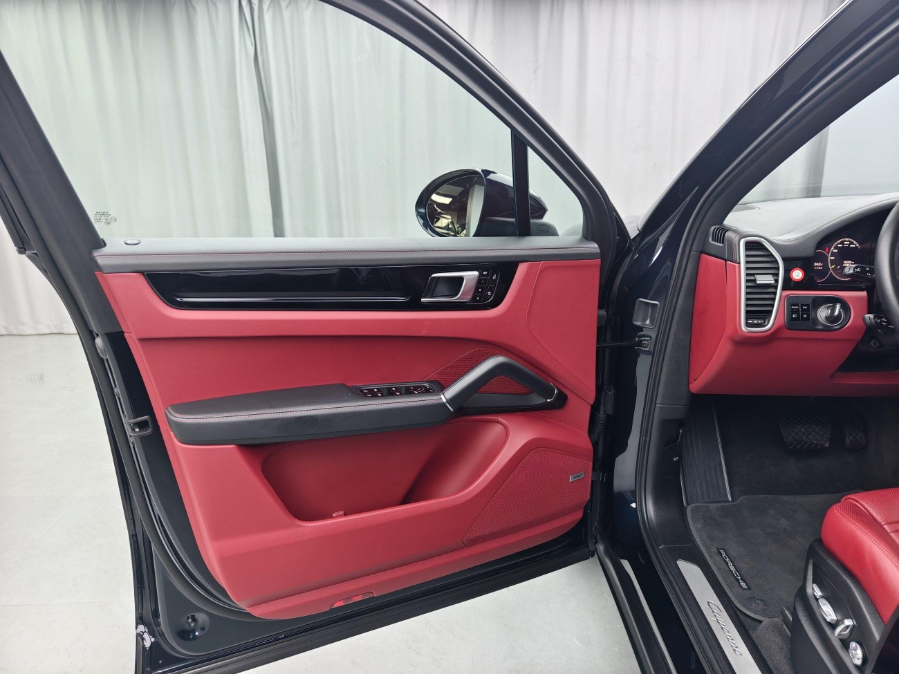 Porsche Cayenne 2021