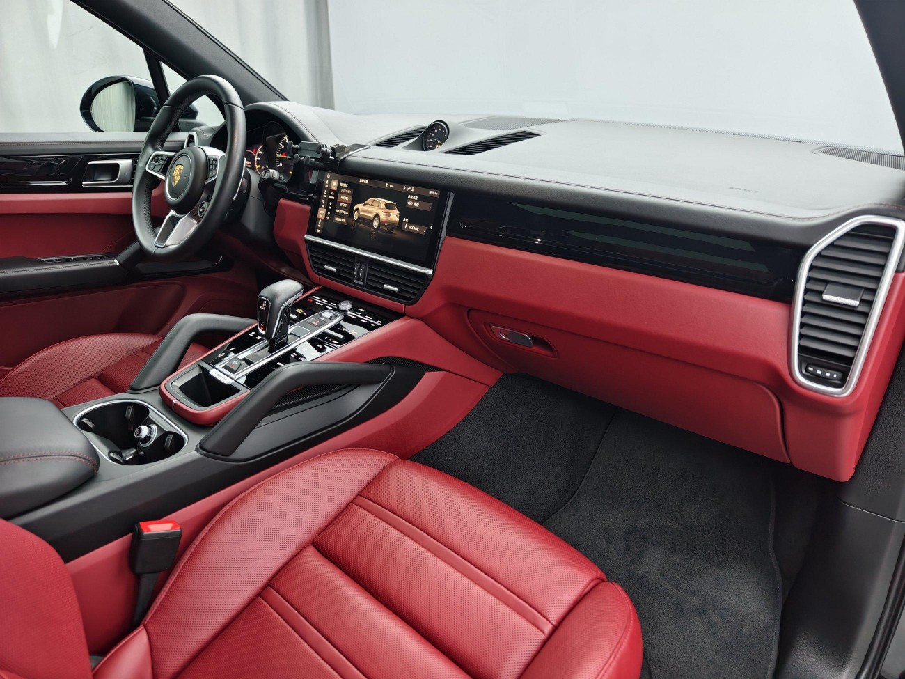 Porsche Cayenne 2021