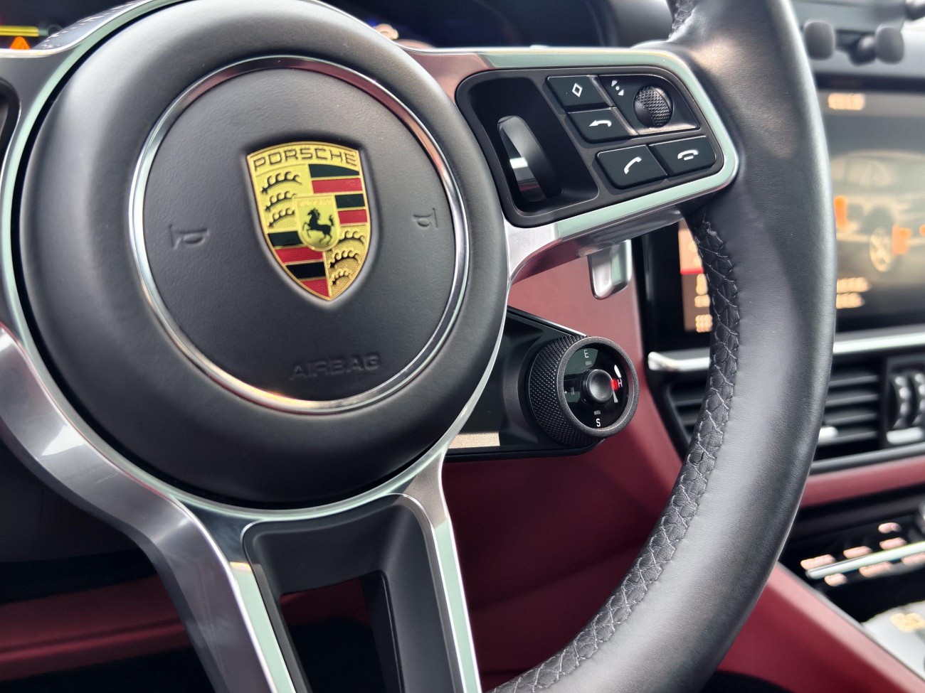 Porsche Cayenne 2021