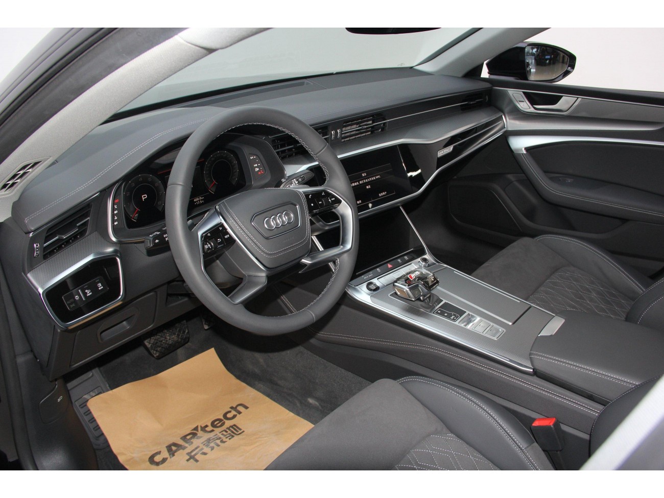 Audi A7L 45 TFSI 2025