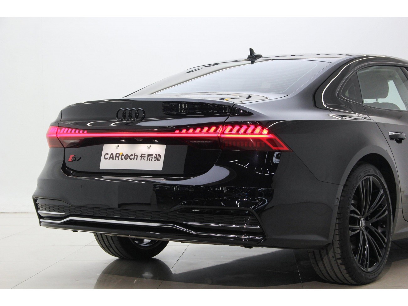 Audi A7L 45 TFSI 2025