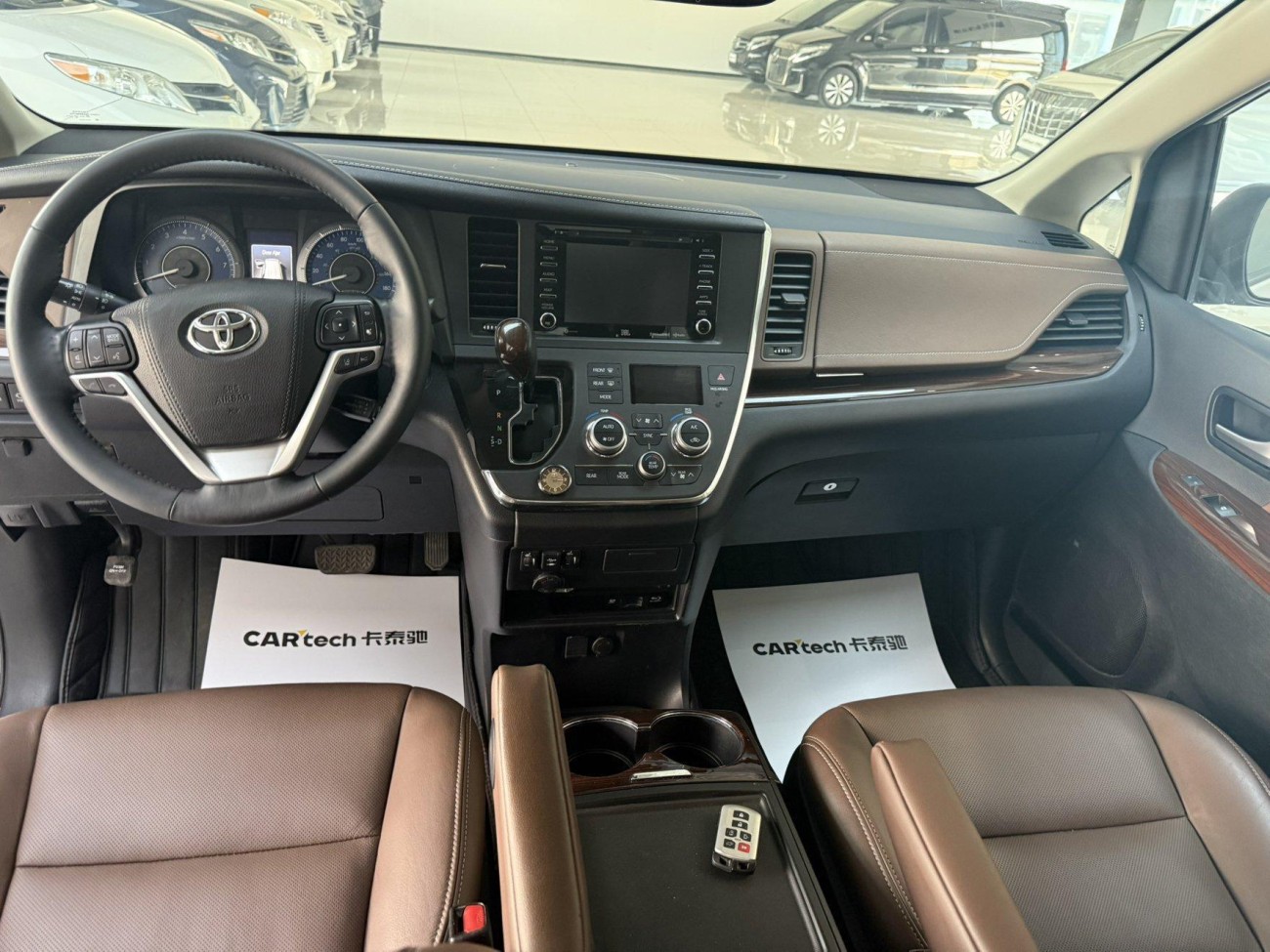 Toyota Sienna 2019