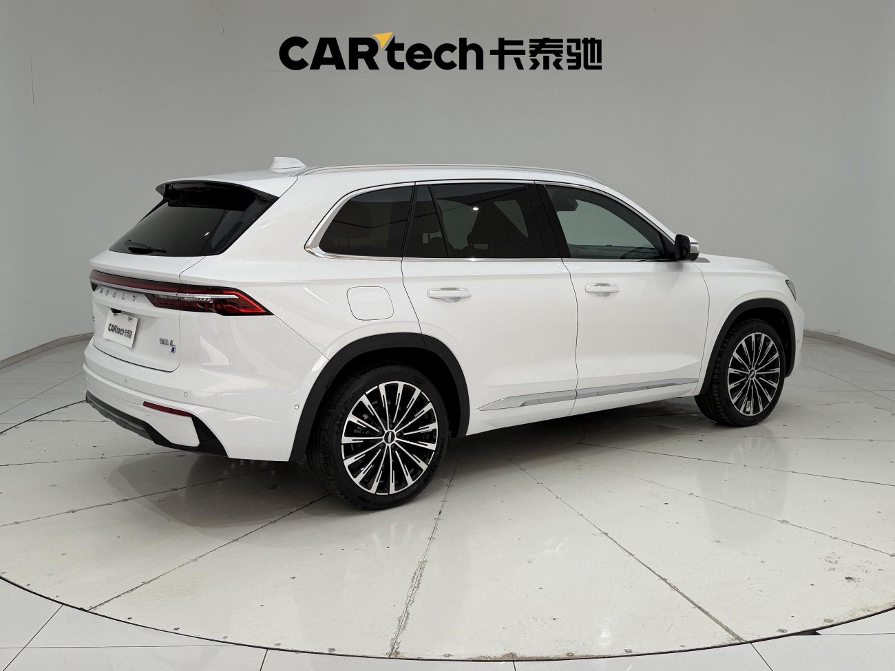 Geely Xingyue L 2025