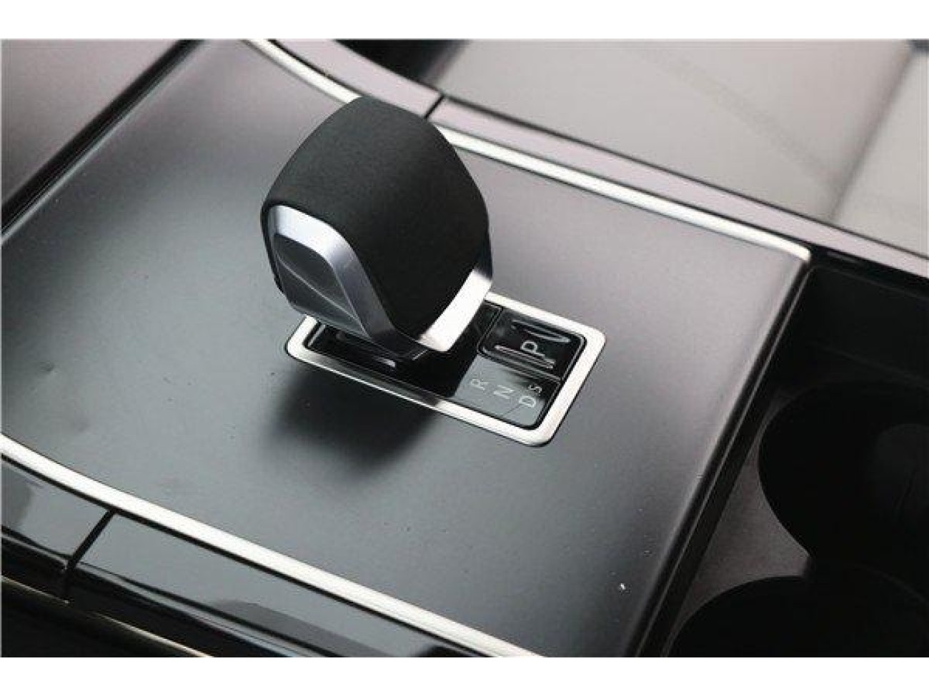 Land Rover Range Rover 2023